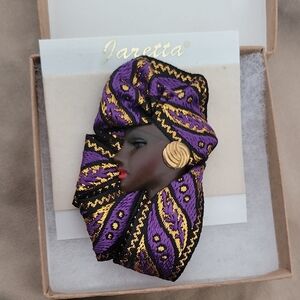 Vintage Jaretta Purple and Gold Brooch